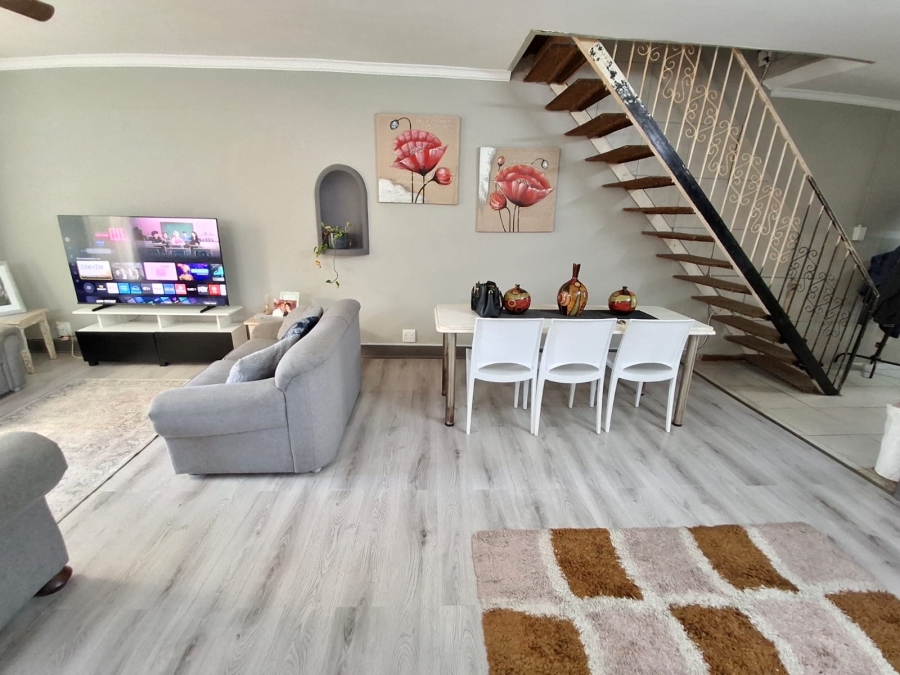 3 Bedroom Property for Sale in Cambridge Eastern Cape